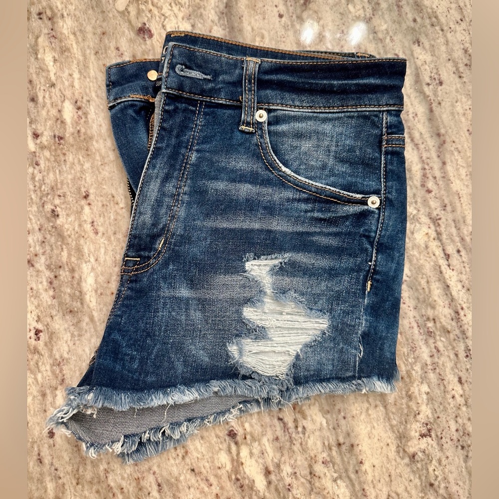American Eagle Women’s Shorts Size 8 🦅